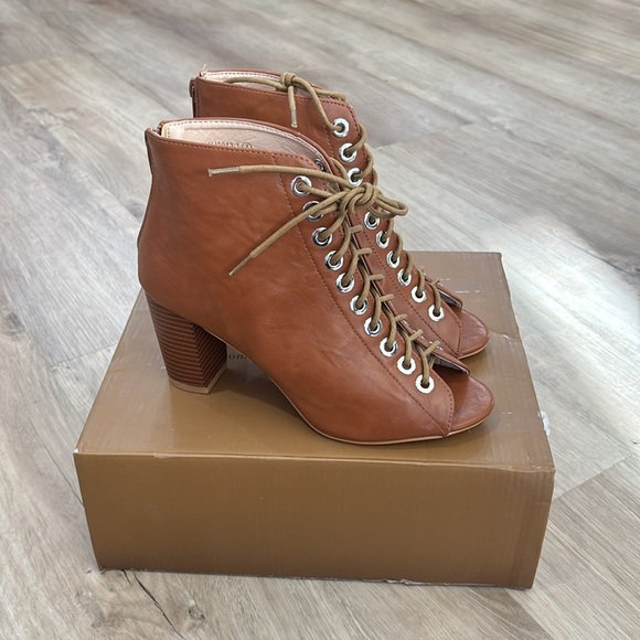 NEW Women’s Perphy Peep Toe Lace Up Boots - Picture 5 of 6